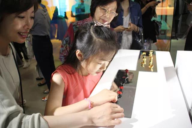 一個個專注的眼神