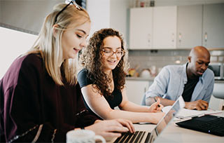 藝術(shù)留學(xué)新趨勢：多國聯(lián)申+STEM突圍，美國政策變局下的破局指南